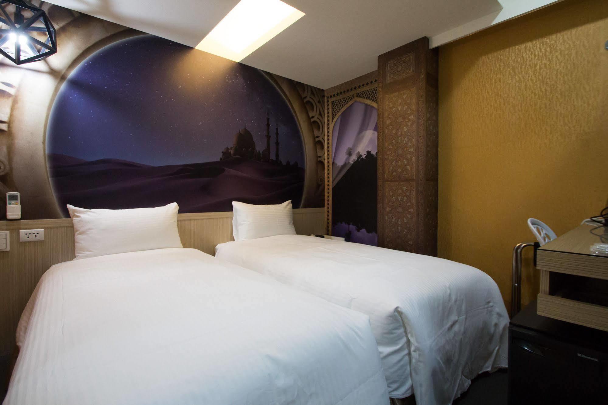 Morwing Hotel Fairytale Taipei Exterior photo
