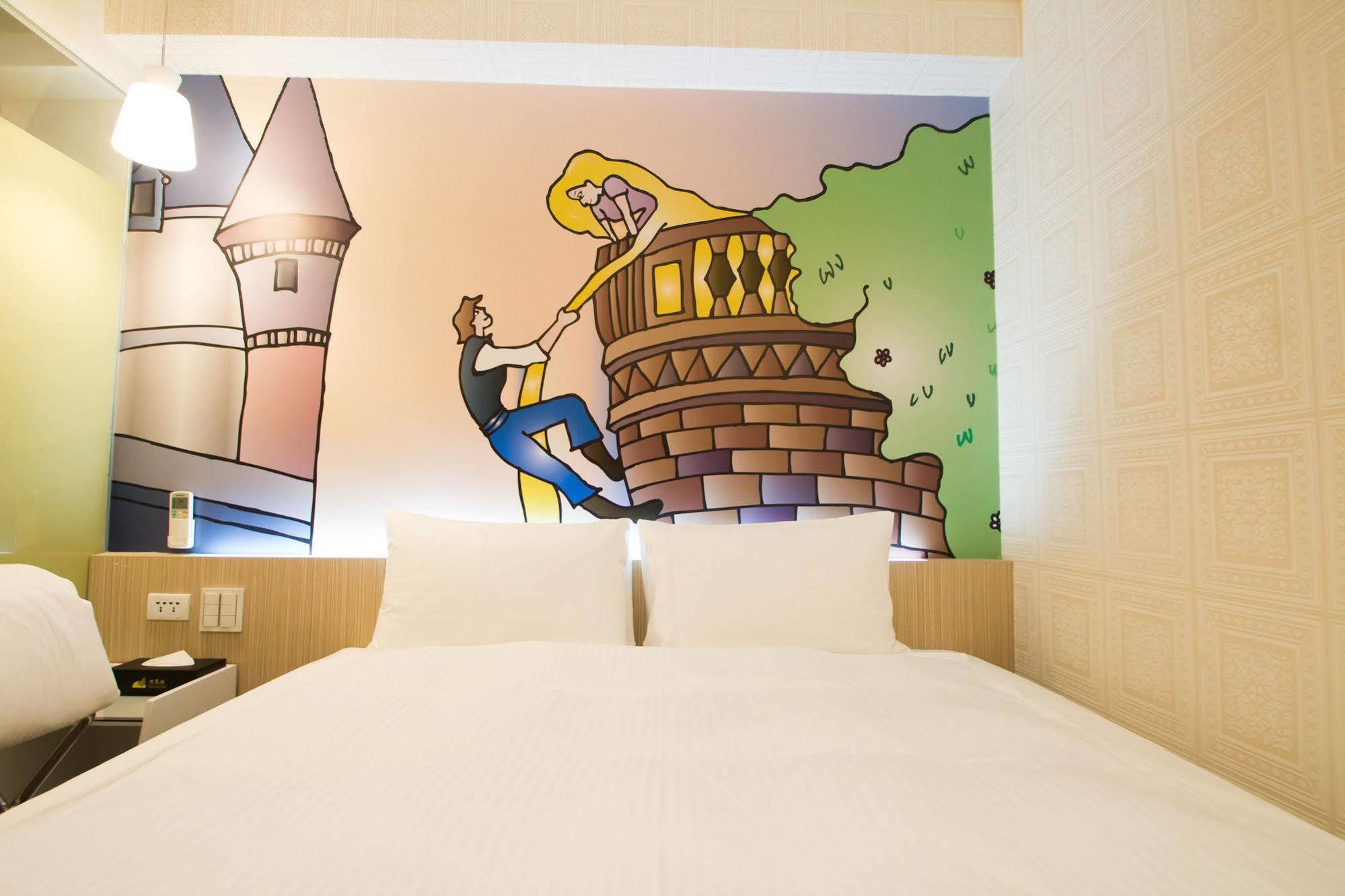 Morwing Hotel Fairytale Taipei Exterior photo